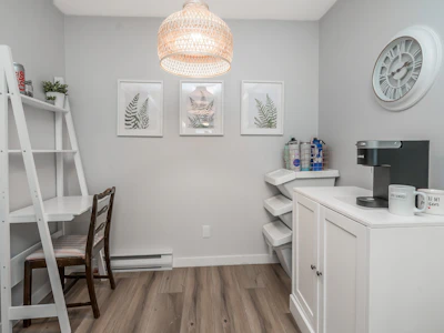 311-9018 208 Street - 5