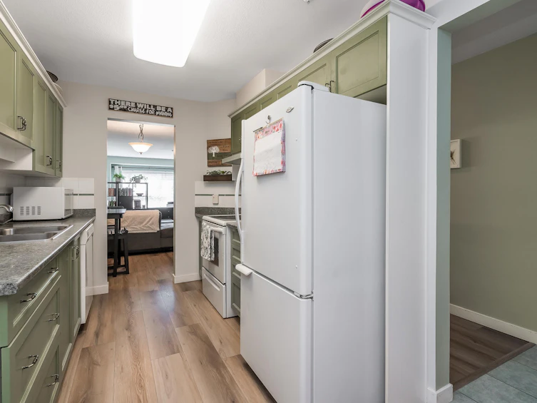 311-9018 208 Street, Langley, BC, V1M 2Y8 - 6