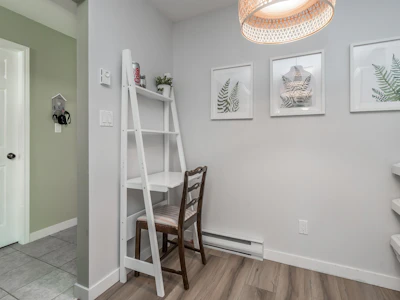 311-9018 208 Street - 4