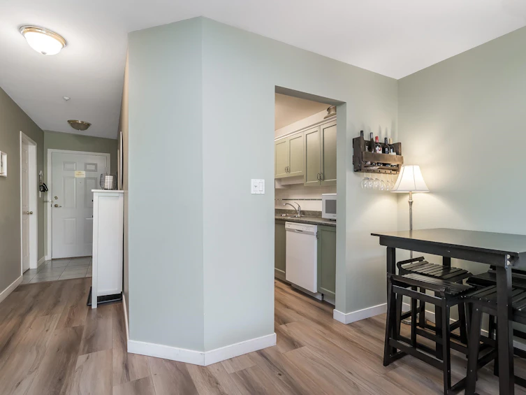 311-9018 208 Street, Langley, BC, V1M 2Y8 - 8