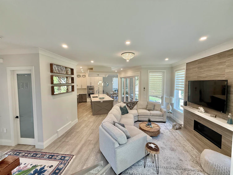 918 163 Street, Surrey, BC, V4A 4Y4 - 7