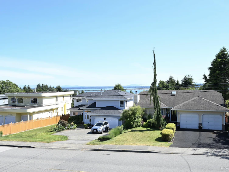 15807 Buena Vista Avenue, Surrey, BC, V4B 2A2 - 34