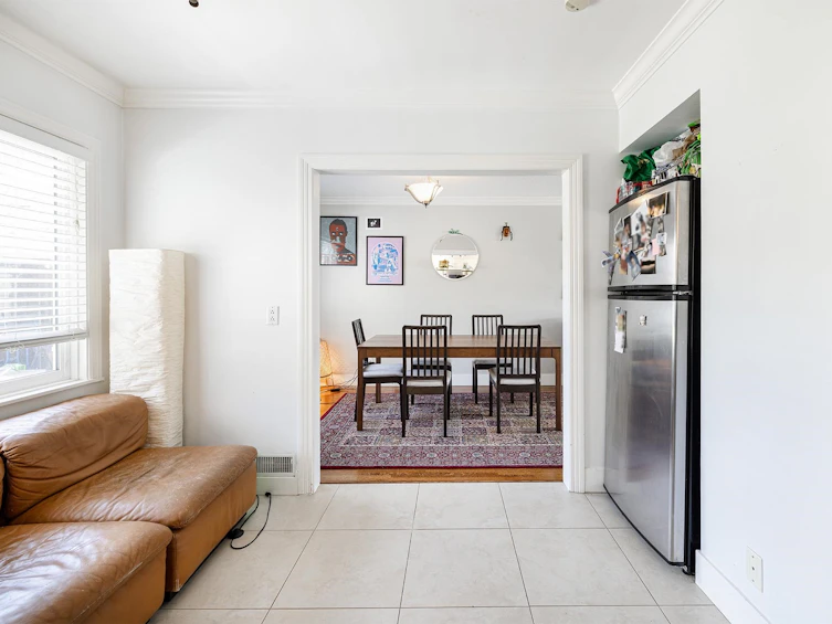 4378 Briarwood Crescent, Burnaby, BC, V5G 2M6 - 10
