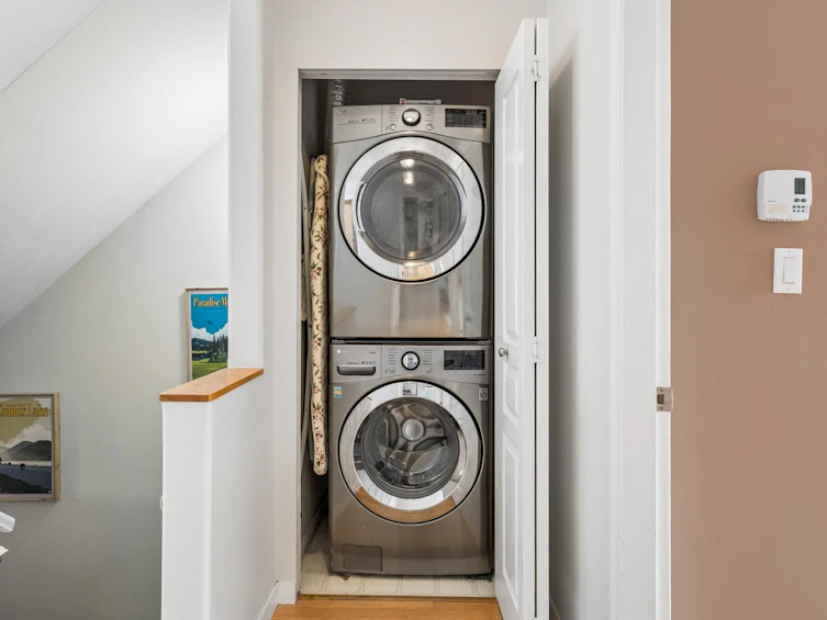 104-225 E 6th Street, North Vancouver, BC, V7L 1P4 - 25