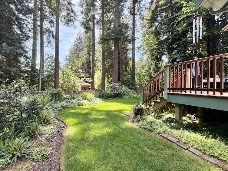 3205 Beach Avenue, Roberts Creek, BC, V0N 2W0 - 19