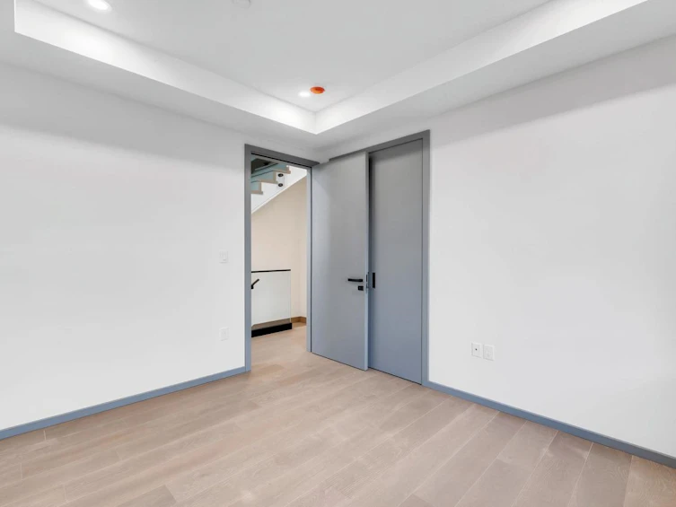 2-3547 E Georgia Street, Vancouver, BC, V5K 2L9 - 23