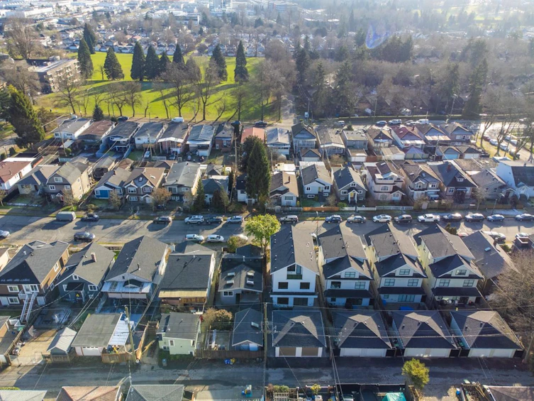 2-3547 E Georgia Street, Vancouver, BC, V5K 2L9 - 31