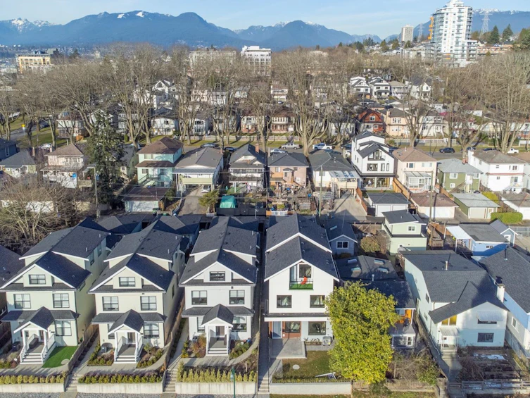 2-3547 E Georgia Street, Vancouver, BC, V5K 2L9 - 29