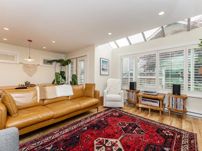 5-219 E 8th Street - 5