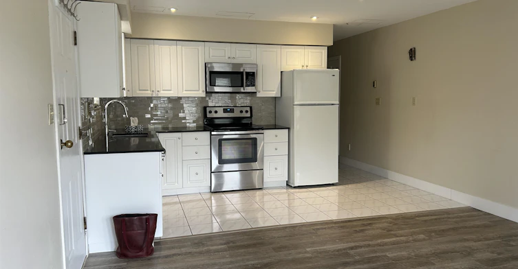 West Suite-1665 E 21st Avenue, Vancouver, BC, V5N 2N4 - 4