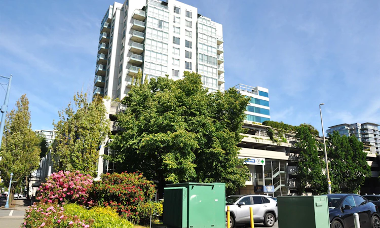 907-7878 Westminster Highway