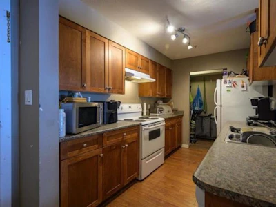 312-33960 Old Yale Road - 4