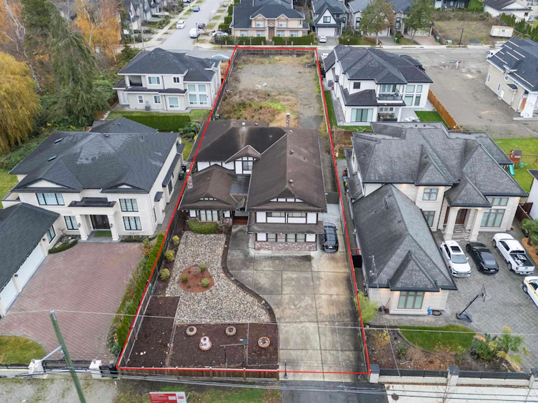 7560 Ash Street, Richmond, BC, V6Y 2S1 - 3