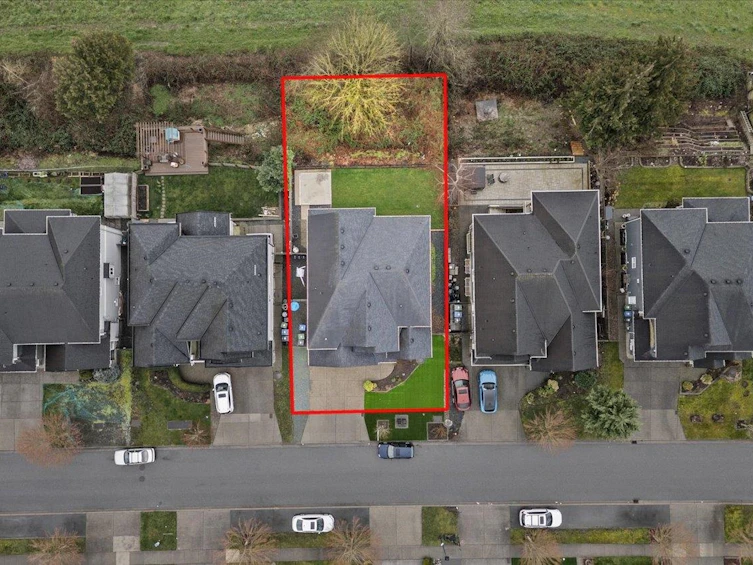 2112 Merlot Boulevard, Abbotsford, BC, V4X 0A6 - 4