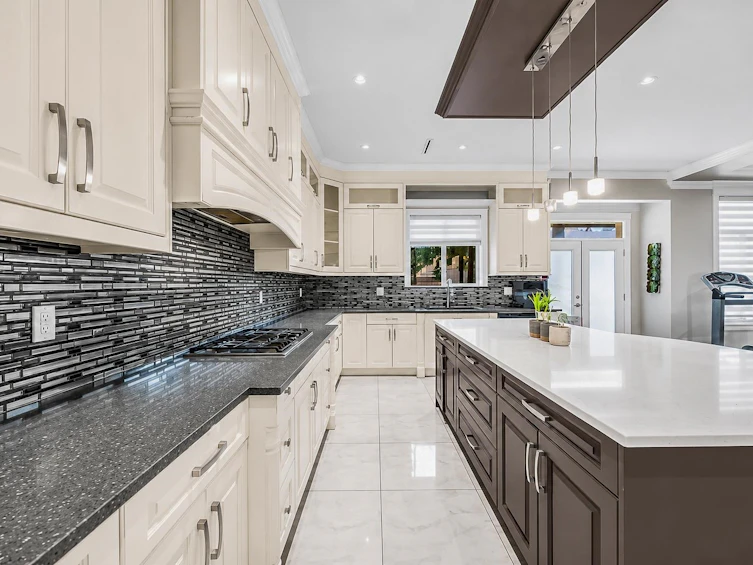 6560 124 Street, Surrey, BC, V3W 1P7 - 10