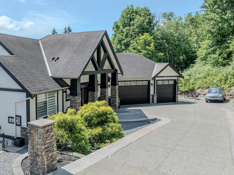 36412 Carnarvon Court, Abbotsford, BC, V3G 3G4 - 3