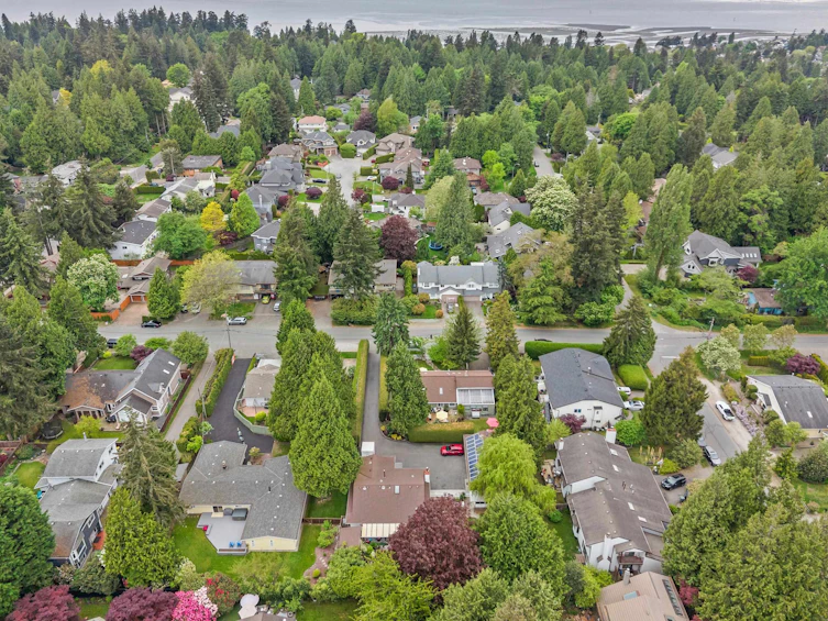 2566 126th Street, Surrey, BC, V4A 3P7 - 36