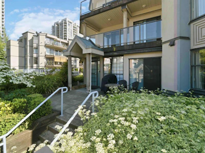 103-2968 Burlington Drive - 2