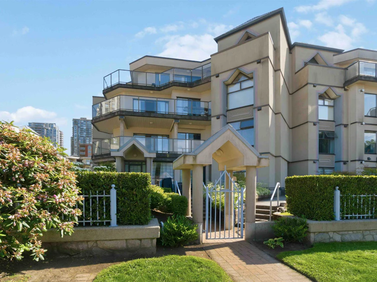 103-2968 Burlington Drive, Coquitlam, BC, V3B 7N4 - 3