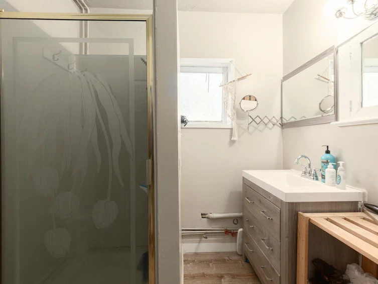 236 W 12th Avenue, Vancouver, BC, V5Y 1T8 - 7