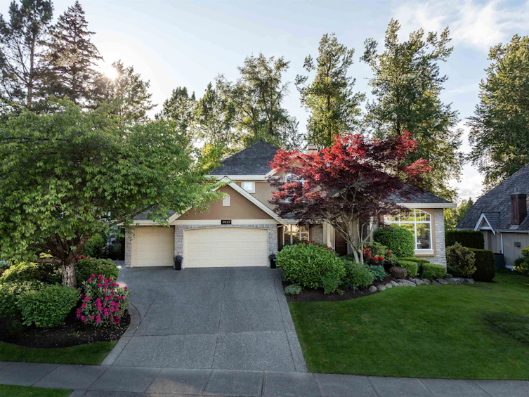 3733 Devonshire Drive, Surrey, BC, V3Z 0H8