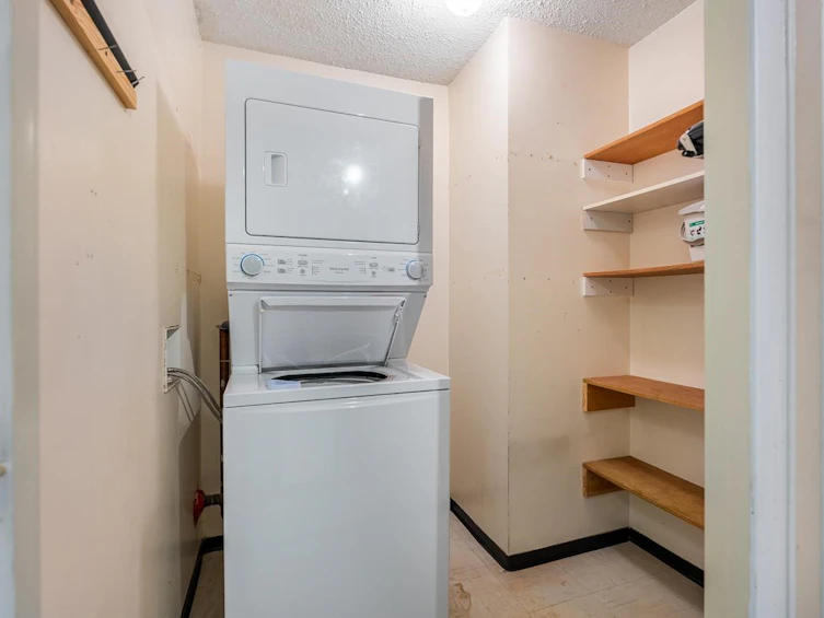 213-2381 Bury Avenue, Port Coquitlam, BC, V3C 1Z9 - 27