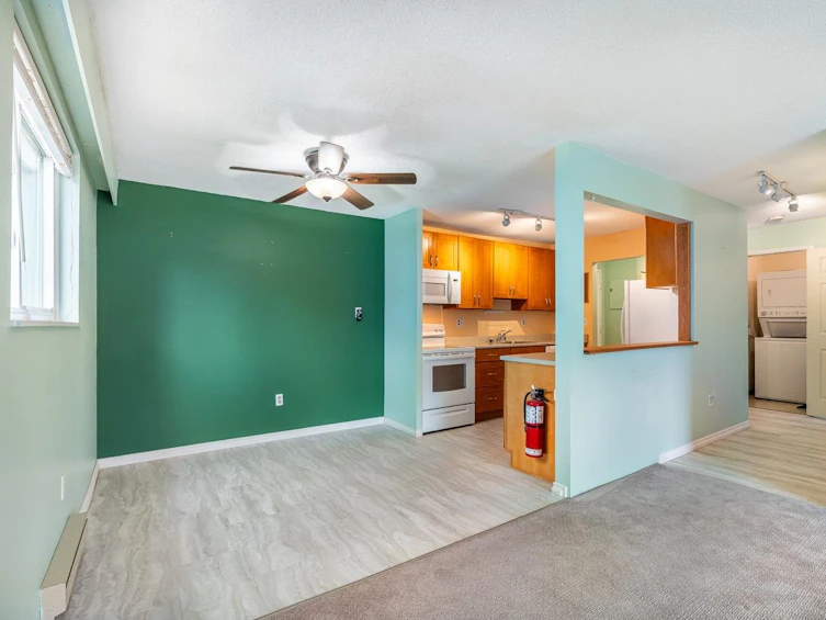 213-2381 Bury Avenue, Port Coquitlam, BC, V3C 1Z9 - 10