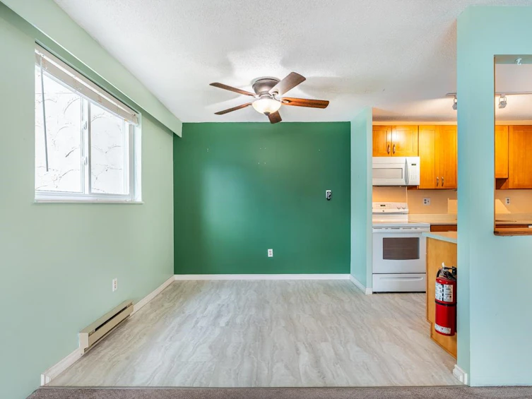 213-2381 Bury Avenue, Port Coquitlam, BC, V3C 1Z9 - 9