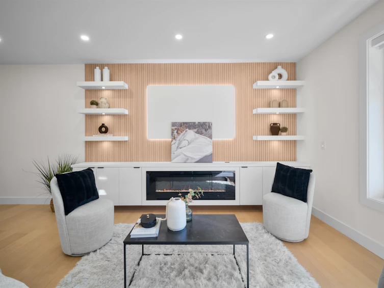 2-3576 E Pender Street, Vancouver, BC, V5K 2E3 - 4