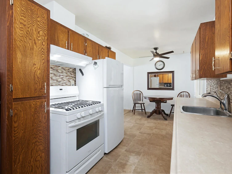 34458 Kent Avenue, Abbotsford, BC, V2S 2W8 - 6