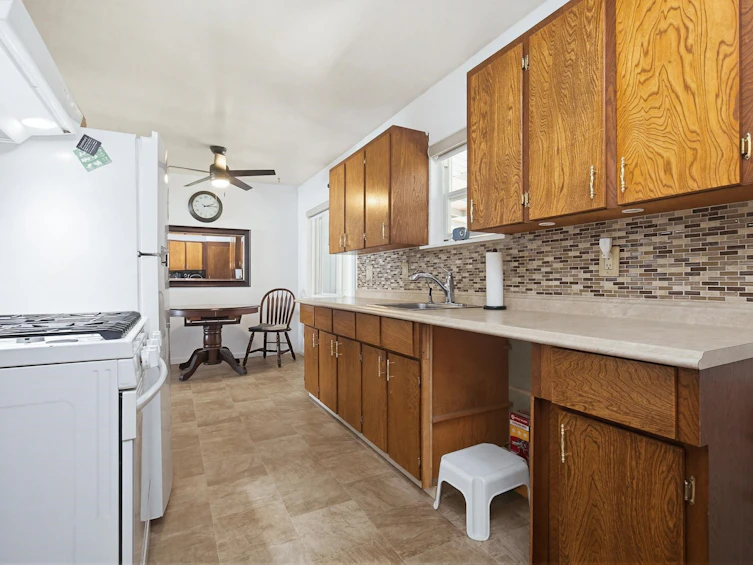 34458 Kent Avenue, Abbotsford, BC, V2S 2W8 - 8