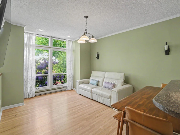 1868 W 15th Avenue, Vancouver, BC, V6J 2L1 - 6