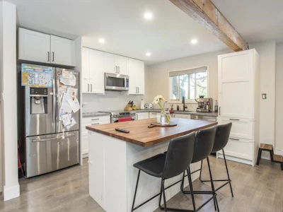55-12180 189a Street - 4