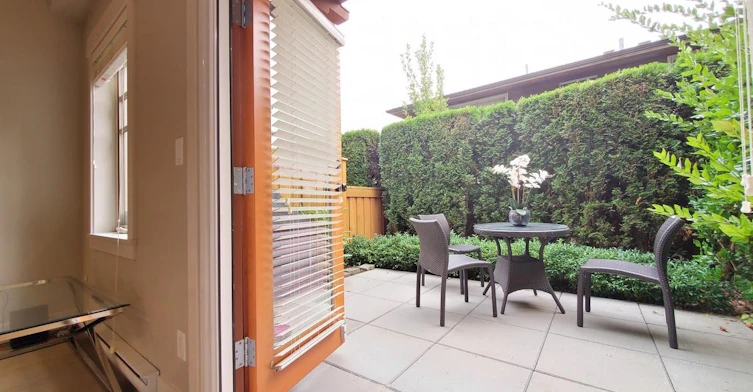59xx Oak St Vancouver BC, Vancouver, BC, V6M 2W2 - 2