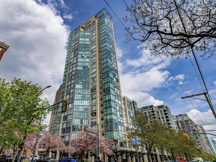 2403-1155 Homer Street, Vancouver, BC, V6B 5T5 - 6