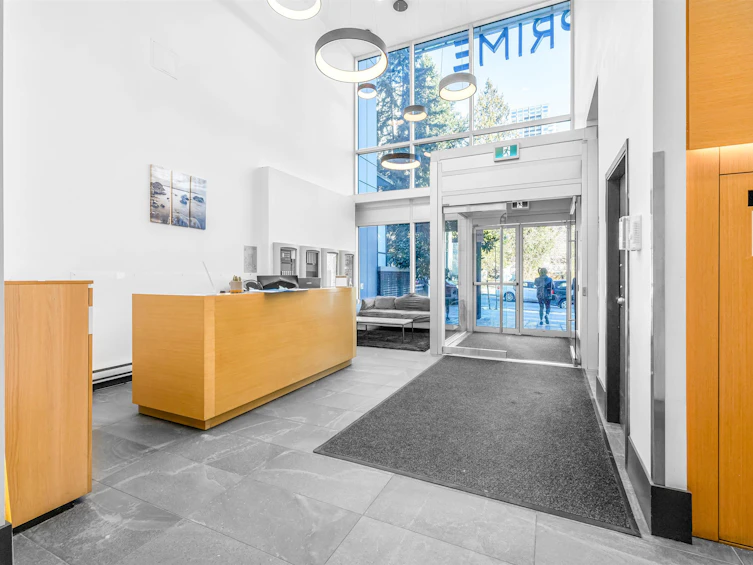 907-13438 Central Avenue, Surrey, BC, V3T 0N2 - 23