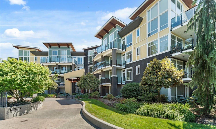 301-45389 Chehalis Drive