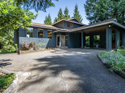 10122 Kenswood Drive - 2