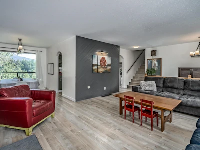 10122 Kenswood Drive - 5