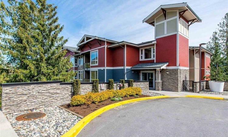 311-2238 Whatcom Road