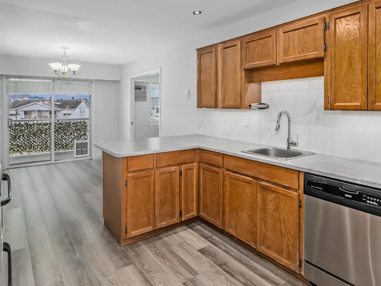 98-32691 Garibaldi Drive, Abbotsford, BC, V2T 5T7 - 11