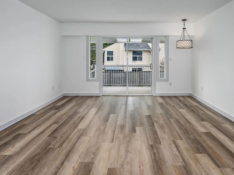 98-32691 Garibaldi Drive, Abbotsford, BC, V2T 5T7 - 4