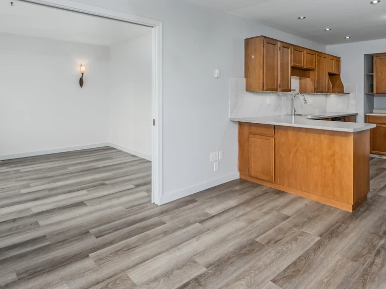 98-32691 Garibaldi Drive, Abbotsford, BC, V2T 5T7 - 16
