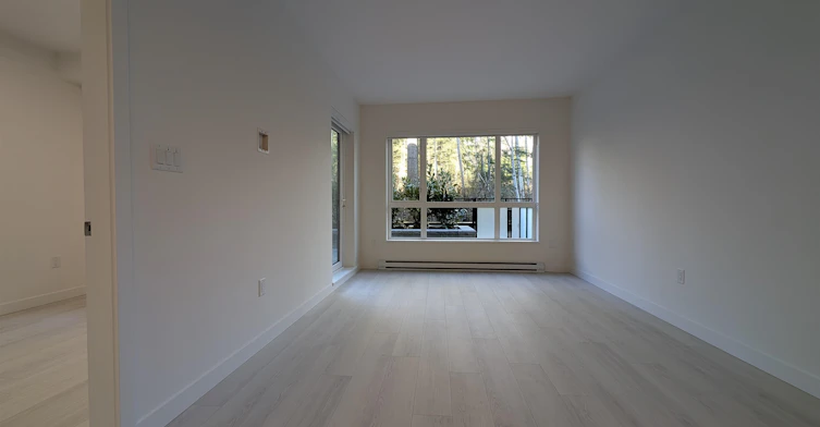 213-3594 Malsum Drive, North Vancouver, BC, V7G 0B5 - 3