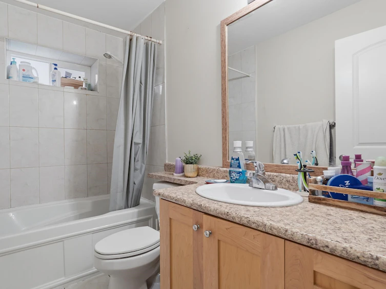 7842 211a Street, Langley, BC, V2Y 0H4 - 36