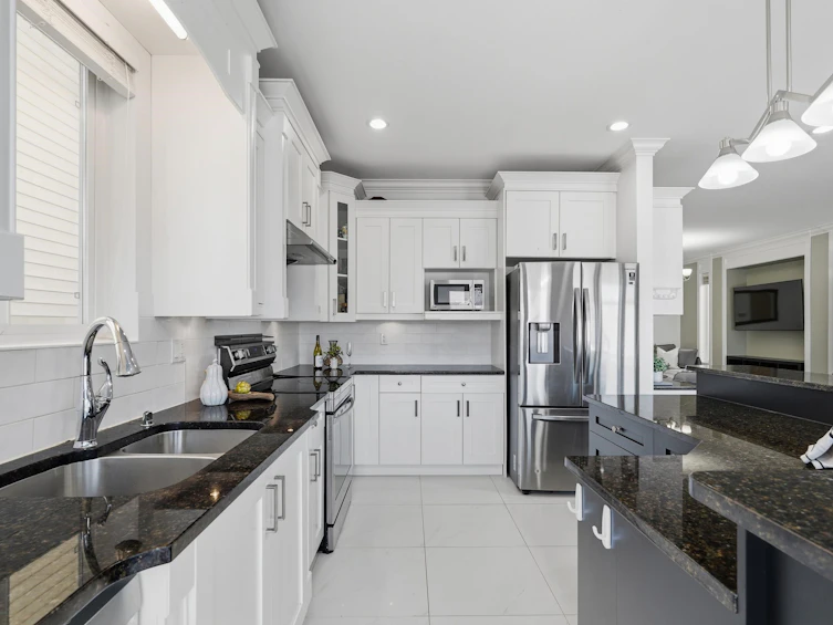 7842 211a Street, Langley, BC, V2Y 0H4 - 13