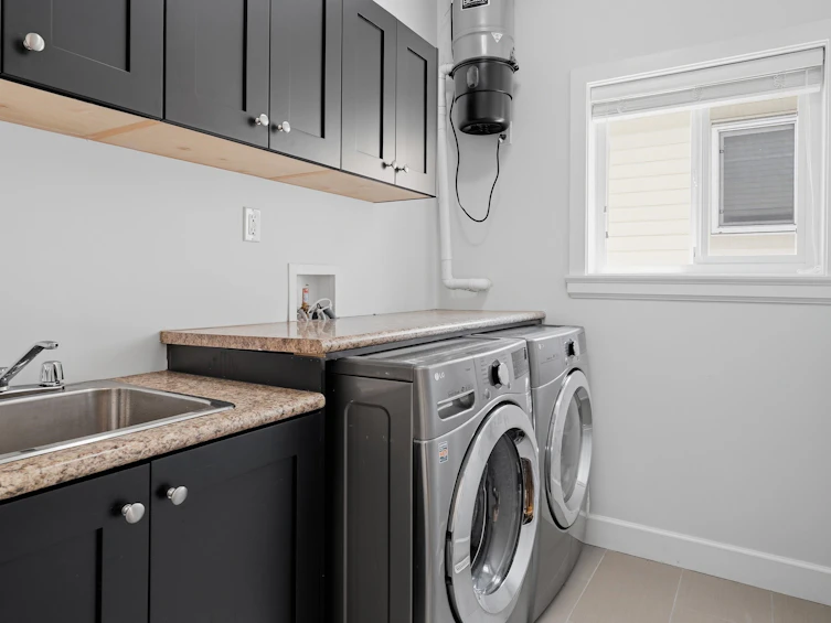 7842 211a Street, Langley, BC, V2Y 0H4 - 25