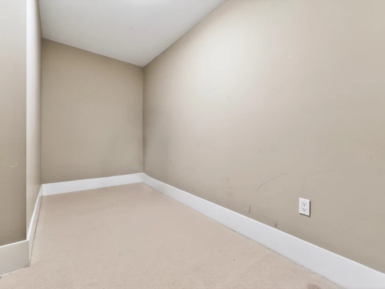 7523 Yukon Street, Vancouver, BC, V5X 2Y4 - 12