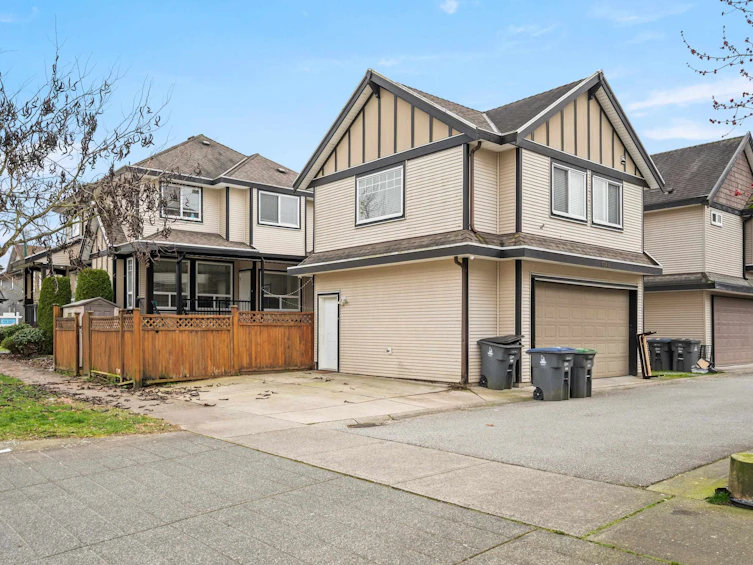 7349 194 Street, Surrey, BC, V4N 5Y1 - 32