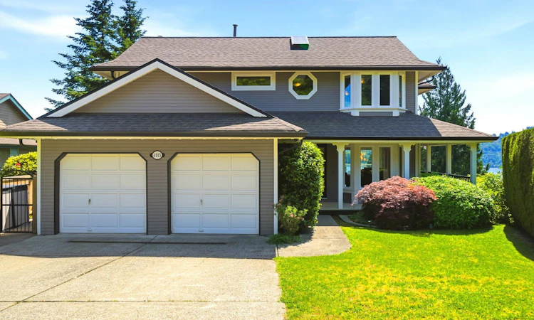 4015 Cummins Place